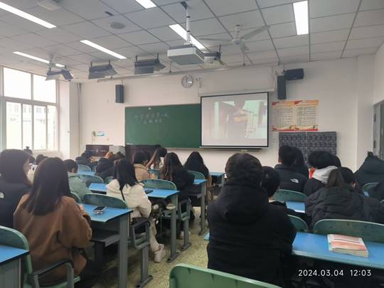 图示, 示意图
中度可信度描述已自动生成:ver1